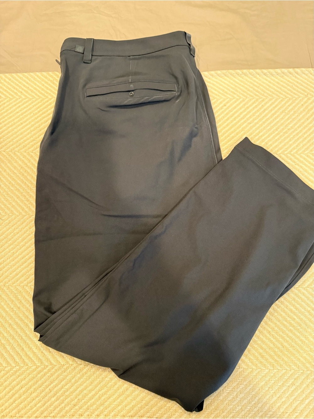 lululemon athletica Men's ABC / Commission Pants, 36 hemmed to 30-31